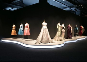 成都·东湖公园·红美术馆