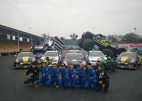 好莱坞汽车特技馆