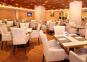 澳门假日酒店“假日西餐厅”