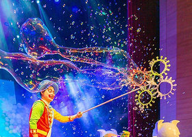 泰安魔幻泡泡秀