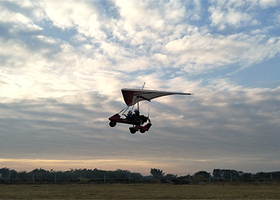 观音阁中花航空营地