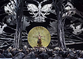 《蝴蝶妈妈》演出