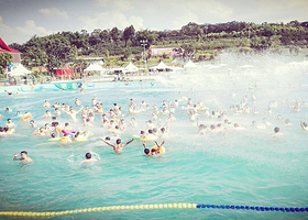 眉山诺亚水上乐园