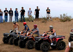 滦河源头界河游乐场