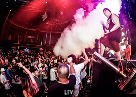 万州机械未来磁暴国际灯光电音节