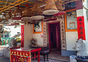 南丫岛榕树湾大街