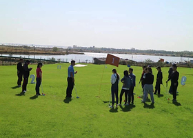 梁子湖大道全民高尔夫球场