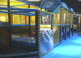 反弹蹦床公园(重庆南坪万达店)