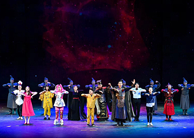 创意型舞台剧《我的小伙伴》