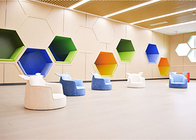 玻洛洛卡都市假日