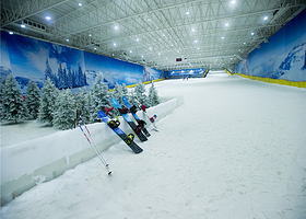 艾瑞克真雪滑雪中心