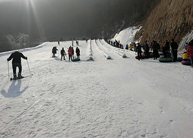 延安美源滑雪场