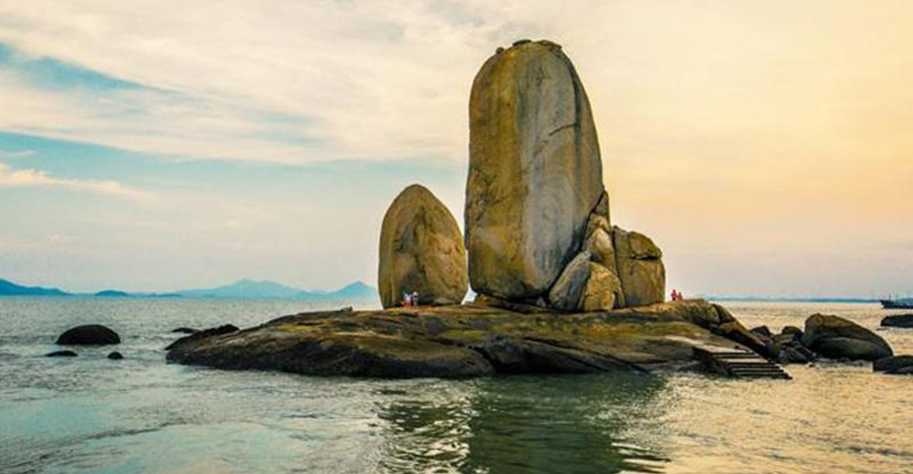 包含景点: 侠天下旅游区 平潭岛 龙凤头海滨浴场 海坛古城 北港村石头