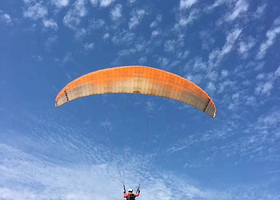 重庆南川观音岩滑翔伞基地