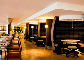 天际咖啡室（SkyCity Bistro）