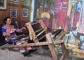 土家名人堂蜡像馆