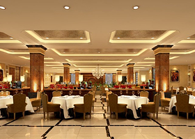 香水皇宫假日酒店