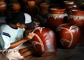 班尤木利克陶器村 BANYUMULEK POTTERY VILLAGE