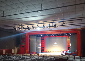 香坊大舞台二人转（香坊店）