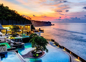 乌鲁瓦图安纳塔拉360餐厅