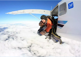 海南熊猫基地-高空跳伞