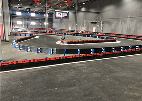 天津TUK涂克体育小镇·蹦床·卡丁车·团建