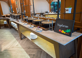 阿瓦尼酒店自助餐Garden Cafe