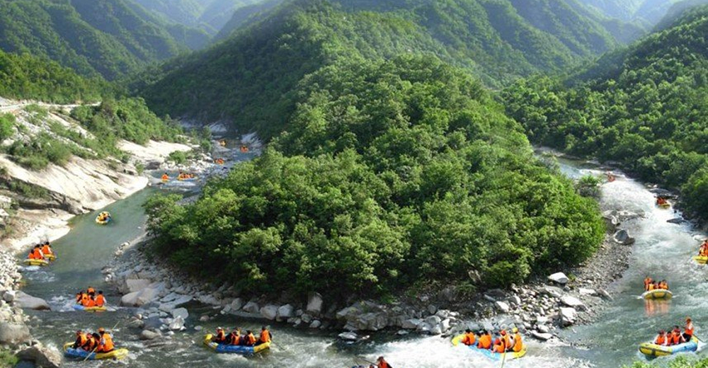 内乡宝天曼漂流成人票