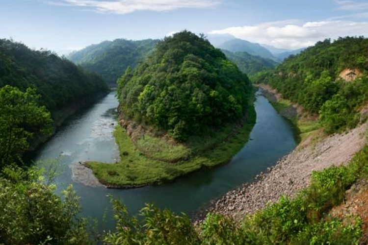 三爪仑旅游