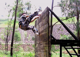 芙蓉野战拓展俱乐部