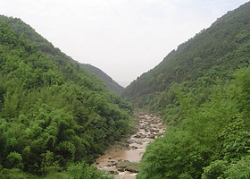 石龙峡