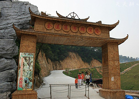 清远金溪瀑布探险