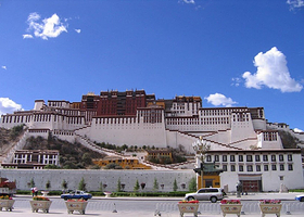 西藏藏医药文化博览中心