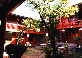 新革路20号四合院