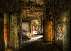 异次元空间主题真人密室逃脱