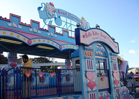 日本九州hellokitty和谐乐园