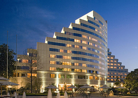 索菲特人民大厦