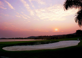 冠山海欢乐海岸