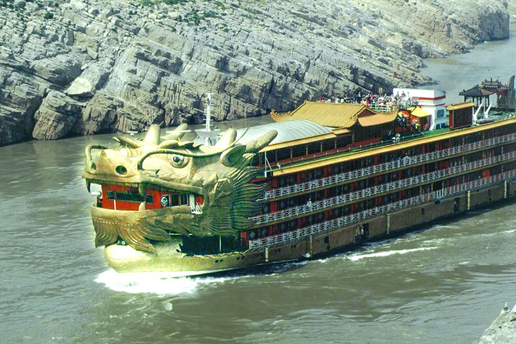 金碧辉煌号游船旅游