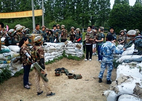 迅鹰野战俱乐部