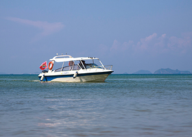 普陀山至上海快艇