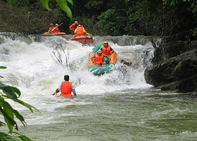 台州柔极溪探险漂流