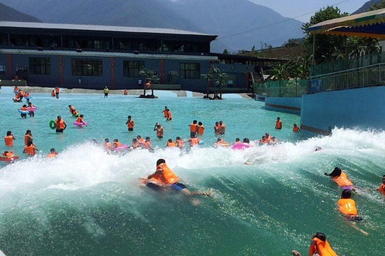 四川傈僳水寨旅游