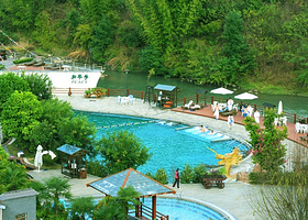 九连山温泉度假山庄