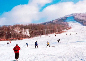 炮台山滑雪场