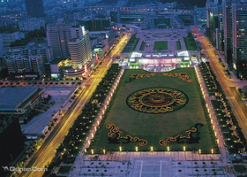 天河东站绿化广场