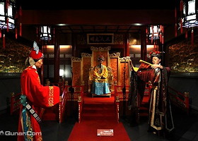 西溪黑根蜡像馆