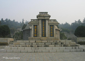 抗日山烈士陵园