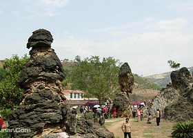 鸡飞温泉旅游度假区