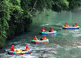 紫鹊界梯田漂流